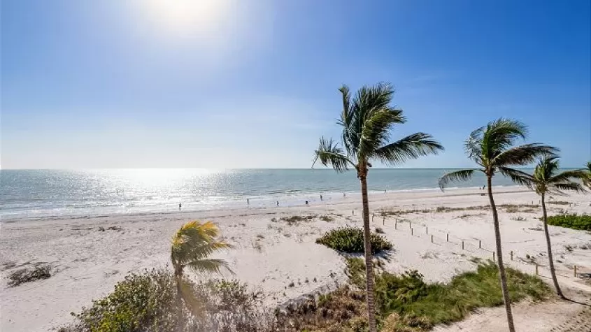 Ocean's Reach Beach