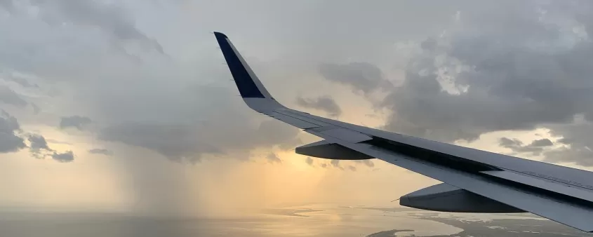 airplane.jpg